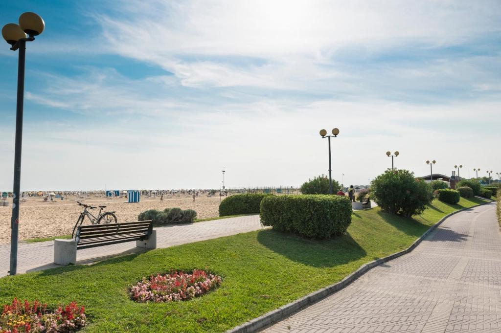 Appartamenti Aurora Bibione Exterior foto